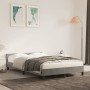 Estructura cama con cabecero terciopelo gris claro 120x190 cm de , Camas y somieres - Ref: Foro24-379547, Precio: 122,77 €, D...
