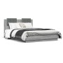Estructura cama con cabecero luces LED gris Sonoma 135x190 cm de , Camas y somieres - Ref: Foro24-3210050, Precio: 190,14 €