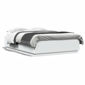 Estructura de cama con LED madera ingeniería blanco 150x200 cm de , Camas y somieres - Ref: Foro24-3209604, Precio: 176,72 €,...