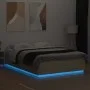 Estructura cama con luces LED madera roble Sonoma 150x200 cm de , Camas y somieres - Ref: Foro24-3209606, Precio: 170,97 €, D...