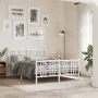 Metal bed frame with headboard and white footboard 140x190 cm by , Beds and slatted bases - Ref: Foro24-376391, Price: 106,25...