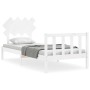 Weißer Bettrahmen aus Massivholz mit Kopfteil von vidaXL, Betten und Lattenroste - Ref: Foro24-3193432, Preis: 98,58 €, Rabat...