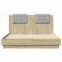 Estructura de cama cabecero y luces LED roble Sonoma 135x190 cm de vidaXL, Camas y somieres - Ref: Foro24-3210047, Precio: 18...
