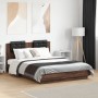 Eichenbraunes Holzwerkstoffbett mit Kopfteil 135 x 190 cm von vidaXL, Betten und Lattenroste - Ref: Foro24-3209960, Preis: 18...