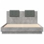Betongraues Holzwerkstoffbett mit Kopfteil 140x200 cm von vidaXL, Betten und Lattenroste - Ref: Foro24-3209922, Preis: 177,92...