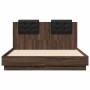 Estructura cama con cabecero luces LED roble Sonoma 135x190 cm de vidaXL, Camas y somieres - Ref: Foro24-3210051, Precio: 189...