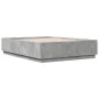 Estructura de cama madera de ingeniería gris hormigón 150x200cm de vidaXL, Camas y somieres - Ref: Foro24-3209698, Precio: 15...