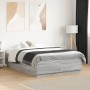 Sonoma-grauer Holzwerkstoff-Bettrahmen 135 x 190 cm von vidaXL, Betten und Lattenroste - Ref: Foro24-3209742, Preis: 148,29 €...