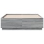 Estructura de cama madera de ingeniería gris Sonoma 135x190 cm de vidaXL, Camas y somieres - Ref: Foro24-3209742, Precio: 148...