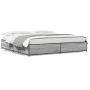 Estructura cama madera ingeniería metal gris Sonoma 200x200 cm de vidaXL, Camas y somieres - Ref: Foro24-3279825, Precio: 145...
