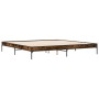 Estructura cama madera ingeniería metal roble ahumado 200x200cm de vidaXL, Camas y somieres - Ref: Foro24-844998, Precio: 116...