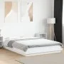 White engineered wood bed frame with LED 140x200 cm by vidaXL, Beds and slatted bases - Ref: Foro24-3281098, Price: 187,13 €,...