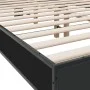 Engineered wood and black metal bed frame 140x200cm by vidaXL, Beds and slatted bases - Ref: Foro24-3280192, Price: 147,86 €,...