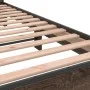 Engineered wood bed frame oak brown metal 140x190 cm by vidaXL, Beds and slatted bases - Ref: Foro24-3280171, Price: 144,03 €...