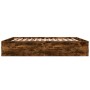 Estructura de cama madera de ingeniería roble ahumado 200x200cm de vidaXL, Camas y somieres - Ref: Foro24-3280990, Precio: 14...