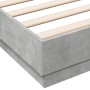 Betongrauer Bettrahmen aus Holzwerkstoff, 120 x 190 cm von vidaXL, Betten und Lattenroste - Ref: Foro24-3209887, Preis: 119,2...
