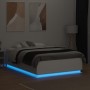 Weißer Bettrahmen aus Holzwerkstoff mit LED, 135 x 190 cm von vidaXL, Betten und Lattenroste - Ref: Foro24-3209646, Preis: 17...