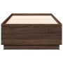 Estructura de cama madera de ingeniería roble marrón 90x200 cm de vidaXL, Camas y somieres - Ref: Foro24-3209729, Precio: 118...