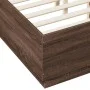 Oak brown engineered wood bed frame 135x190 cm by vidaXL, Beds and slatted bases - Ref: Foro24-3209743, Price: 146,49 €, Disc...