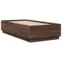Oak brown engineered wood bed frame 90x190 cm by vidaXL, Beds and slatted bases - Ref: Foro24-3209757, Price: 111,56 €, Disco...