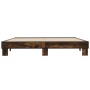 Bettgestell aus Holzwerkstoff, Metall, geräucherte Eiche, 160 x 200 cm von vidaXL, Betten und Lattenroste - Ref: Foro24-32802...