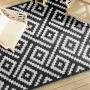 Alfombra de exterior PP blanco y negro 190x290 cm de vidaXL, Protectores para exterior - Ref: Foro24-368574, Precio: 56,45 €,...