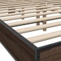 Oak brown metal engineered wood bed frame 120x200 cm by vidaXL, Beds and slatted bases - Ref: Foro24-3280111, Price: 144,39 €...