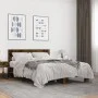 Engineered wood bed frame metal smoked oak 135x190cm by vidaXL, Beds and slatted bases - Ref: Foro24-3280124, Price: 140,23 €...