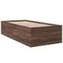 Brown oak engineered wood bed frame 75x190 cm by vidaXL, Beds and slatted bases - Ref: Foro24-3280985, Price: 102,73 €, Disco...