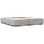 Concrete gray engineered wood bed frame 200x200cm by vidaXL, Beds and slatted bases - Ref: Foro24-3209677, Price: 162,31 €, D...