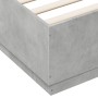 Betongrauer Bettrahmen aus Holzwerkstoff, 200 x 200 cm von vidaXL, Betten und Lattenroste - Ref: Foro24-3209677, Preis: 164,3...