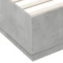 Concrete gray engineered wood bed frame 200x200cm by vidaXL, Beds and slatted bases - Ref: Foro24-3209677, Price: 162,31 €, D...