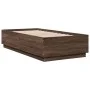 Brown oak engineered wood bed frame 75x190 cm by vidaXL, Beds and slatted bases - Ref: Foro24-3209764, Price: 109,17 €, Disco...