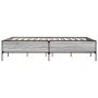 Sonoma-graues Metall-Holzwerkstoff-Bettgestell, 135 x 190 cm von vidaXL, Betten und Lattenroste - Ref: Foro24-3279815, Preis:...