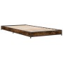 Estructura cama madera ingeniería metal roble humo 100x200 cm de vidaXL, Camas y somieres - Ref: Foro24-845173, Precio: 70,17...