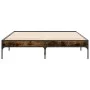 Estructura cama madera ingeniería metal roble ahumado 120x190cm de vidaXL, Camas y somieres - Ref: Foro24-845048, Precio: 79,...