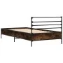 Estructura cama madera ingeniería metal roble ahumado 90x200 cm de vidaXL, Camas y somieres - Ref: Foro24-845584, Precio: 66,...