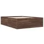 Oak brown engineered wood bed frame 140x200 cm by vidaXL, Beds and slatted bases - Ref: Foro24-3280929, Price: 146,49 €, Disc...