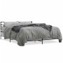 Estructura cama madera ingeniería metal gris Sonoma 150x200 cm de vidaXL, Camas y somieres - Ref: Foro24-3280050, Precio: 144...