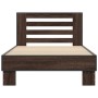 Engineered wood metal bed frame oak brown 90x190 cm by vidaXL, Beds and slatted bases - Ref: Foro24-846088, Price: 109,01 €, ...