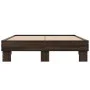 Estructura cama madera ingeniería metal marrón roble 135x190 cm de vidaXL, Camas y somieres - Ref: Foro24-845896, Precio: 99,...