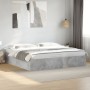 Betongrauer Bettrahmen aus Holzwerkstoff, 200 x 200 cm von vidaXL, Betten und Lattenroste - Ref: Foro24-3280989, Preis: 140,0...