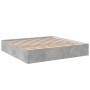 Betongrauer Bettrahmen aus Holzwerkstoff, 200 x 200 cm von vidaXL, Betten und Lattenroste - Ref: Foro24-3280989, Preis: 140,0...