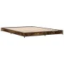 Bettgestell aus Holzwerkstoff, Metall, geräucherte Eiche, 150 x 200 cm von vidaXL, Betten und Lattenroste - Ref: Foro24-84514...