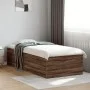 Brown oak engineered wood bed frame 90x200 cm by vidaXL, Beds and slatted bases - Ref: Foro24-3280971, Price: 110,18 €, Disco...