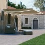 Toldo retráctil manual con LED color crema 450x300 cm