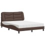 Bett mit brauner Kunstledermatratze 140x200 cm von vidaXL, Betten und Lattenroste - Ref: Foro24-3208726, Preis: 455,79 €, Rab...