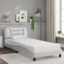 Cama con colchón cuero sintético blanco 90x200 cm de vidaXL, Camas y somieres - Ref: Foro24-3208697, Precio: 311,76 €, Descue...
