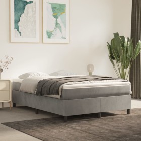Estructura de cama sin colchón terciopelo gris claro 140x200 cm en Camas y somieres | Comprar online en Foro24