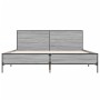 Sonoma-graues Metall-Holzwerkstoff-Bettgestell, 135 x 190 cm von vidaXL, Betten und Lattenroste - Ref: Foro24-3280030, Preis:...